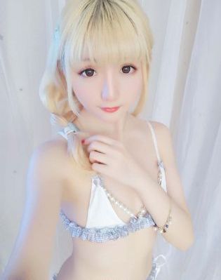 无意间变成狗被喜欢的女生捡回家